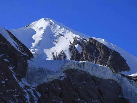 Namun La, Kang La and Mesokanto Pass trek