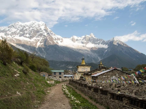 Manaslu Tsum Valley Trek