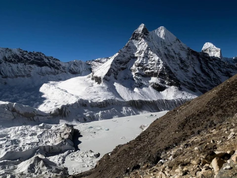 Mera and Island Peak Expedition with Kongma La Pass and Everest Base Camp